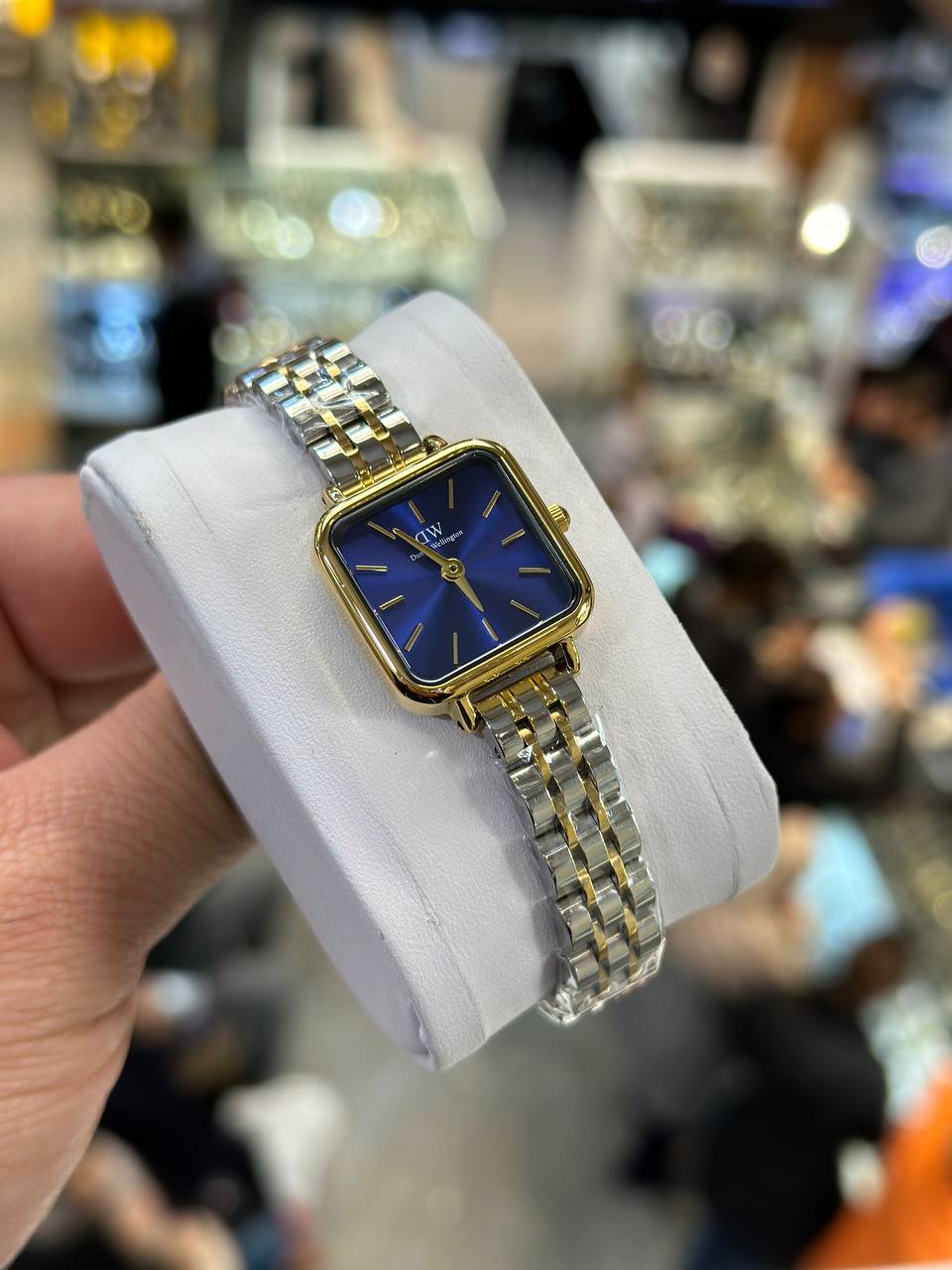 ساعت مچی زنانهDW صفحه مربع (2)