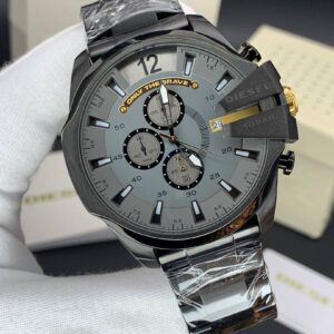 ساعت مچی عقربه‌ای مردانه دیزل مدل شاخدار Diesel صفحه طوسی/ بند استیل