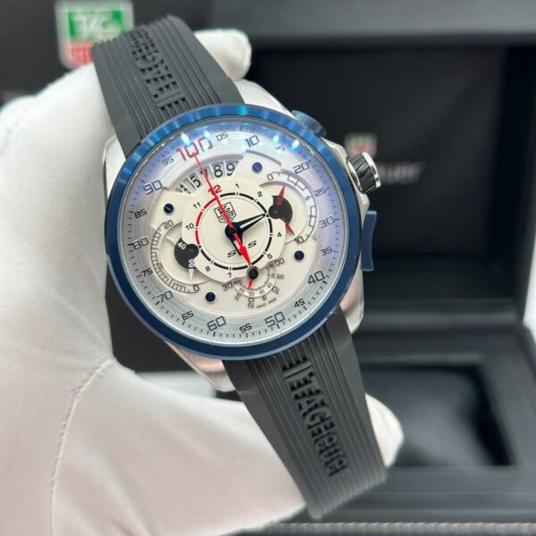 قاب ابی صفحه سفید