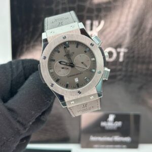 خاکی قاب خاکی