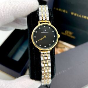 صفحه مشکی بند استیل طلایی