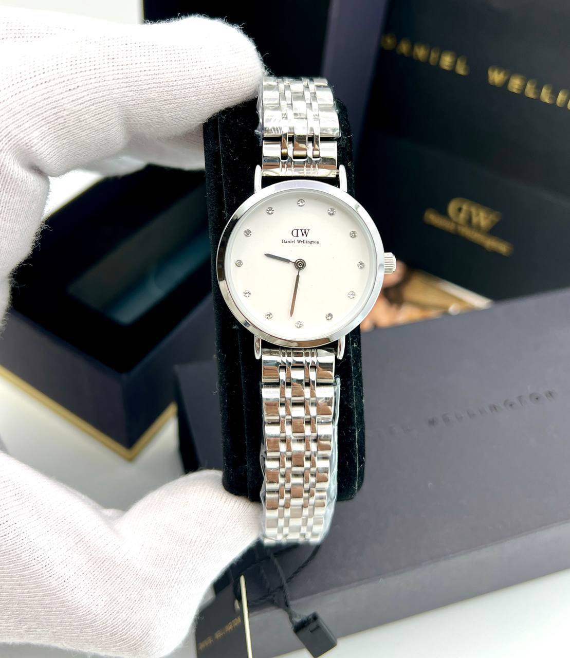 ساعت مچی زنانه دنیل ولینگتون DW (17) صفحه سفید بند استیل