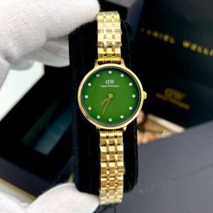 صفحه سبز بند طلایی