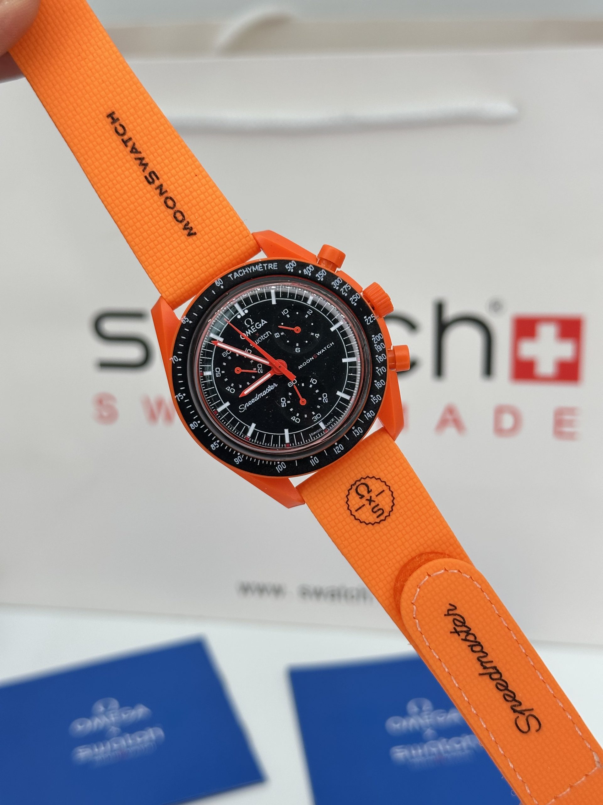 ساعت امگا سواچ مدل OMEGA SWATCH MISSION ON EARTH – LAVA(2026)