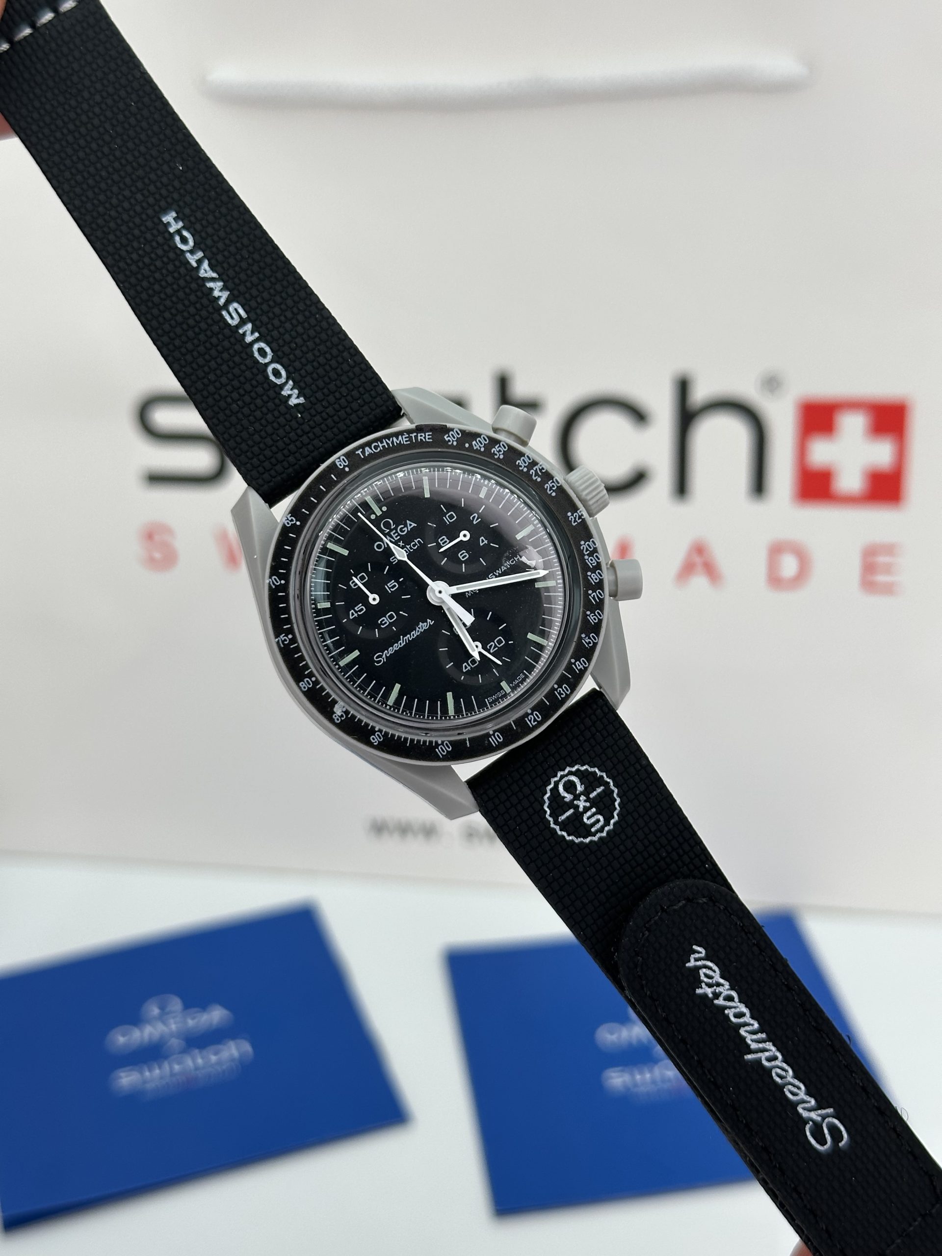 ساعت مچی امگا سواچ مدل ماموریت به سوی ماه Omega Swatch Mission To The Moon 2026