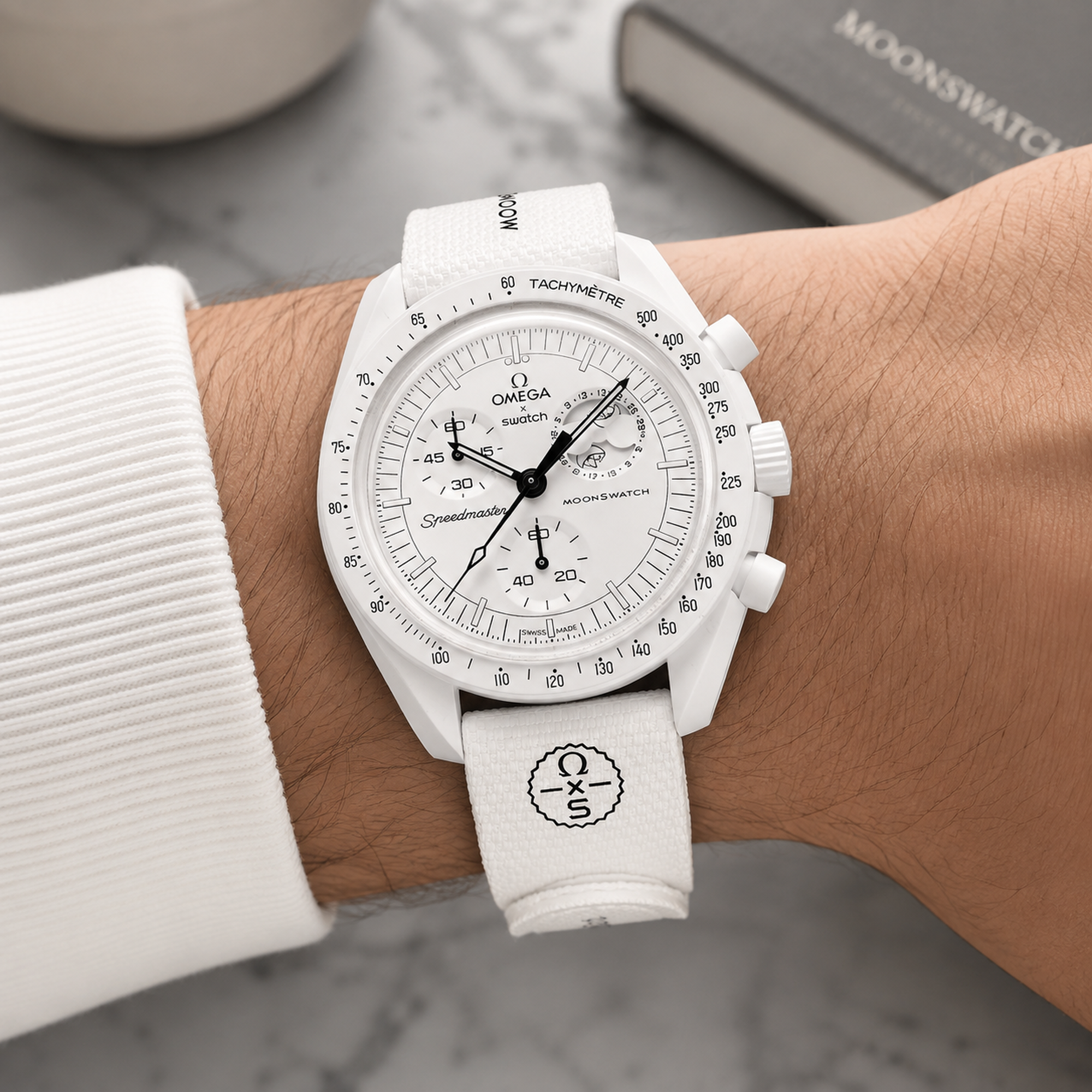 ساعت امگا سواچ ماه سفید اسنوپی Omega Swatch Mission To Moon Snoopy 2026
