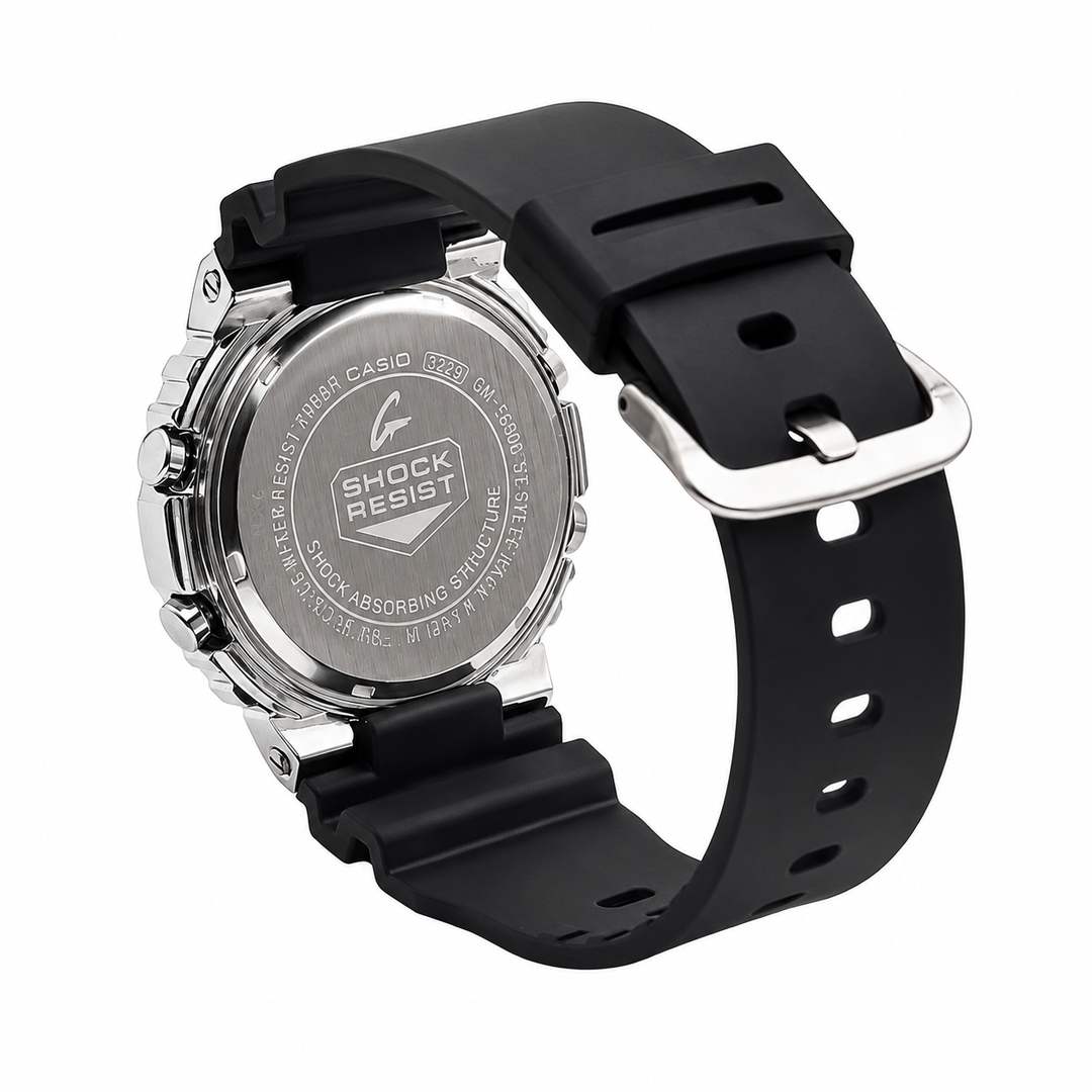 ساعت مچی کاسیو جی شاک قاب فلزی سیلور مدل GM-5600 — تصویر ۴